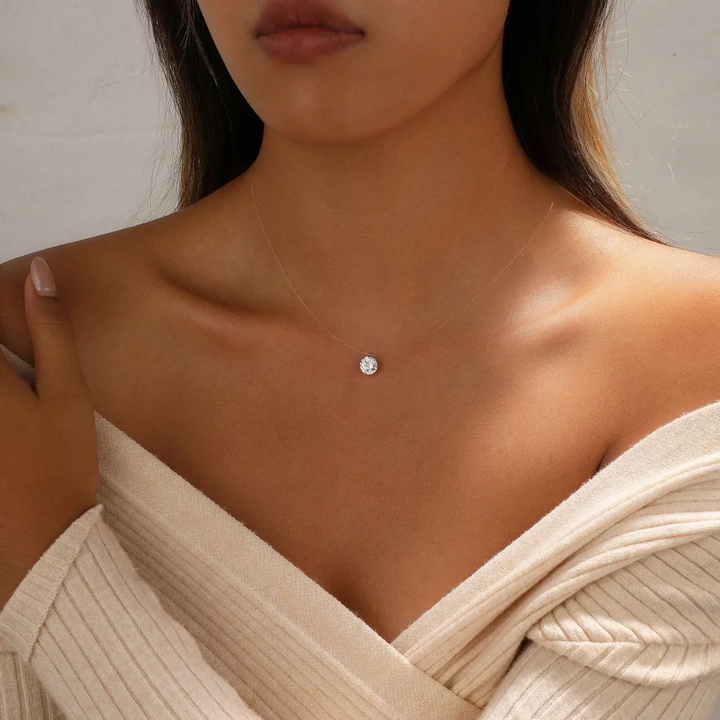 Lumiere Pendant Necklace